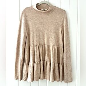 Entro Tan Heathered Ruffle Hem Top, Sz M (19”)